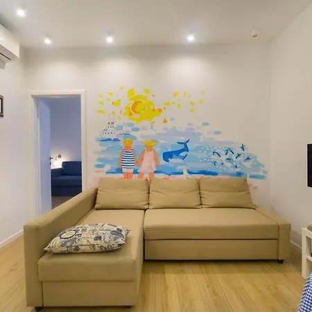 Sun & Sea سبليت