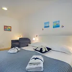 Sun & Sea Apartament